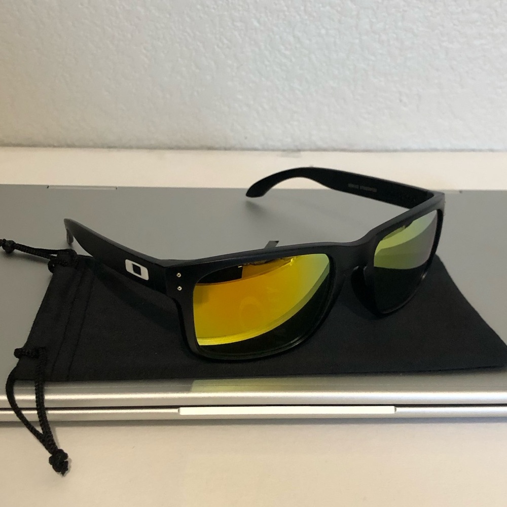 Oakley Holbrook Gold Reflective Lenses OO9102 - Picture 7 of 8